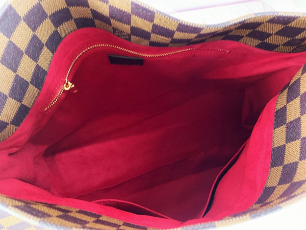 ルイヴィトンバッグ角部分ディテール